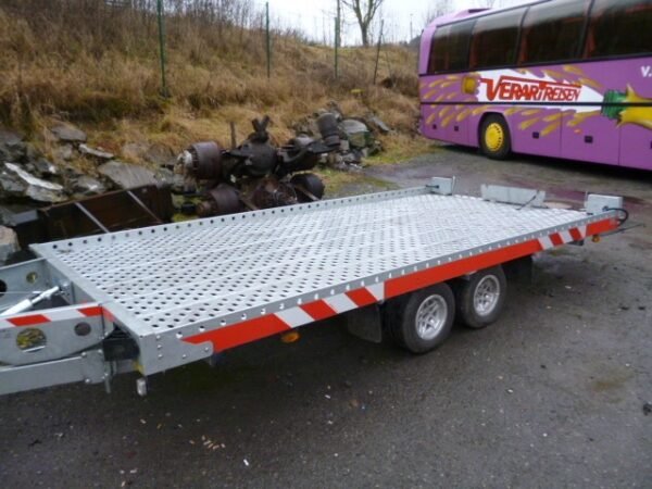 unsinn Dagsleje af Unnsin multi transporter med ramper